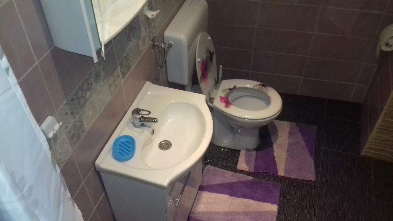 רייקה Studio And Rooms Korzo מראה חיצוני תמונה