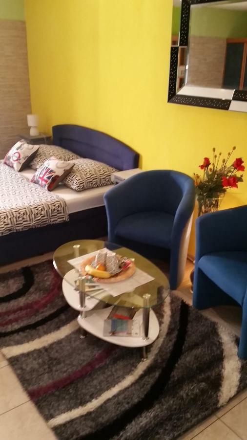 רייקה Studio And Rooms Korzo מראה חיצוני תמונה